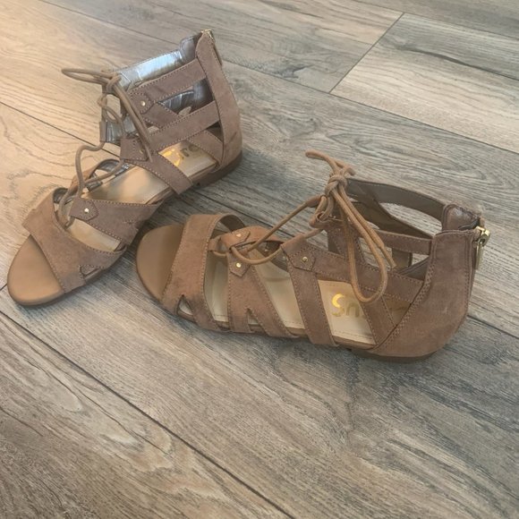 CIRCUS BY SAM EDELMAN TAN FAUX SUEDE ZIP BACK LACE UP GLADIATOR SANDALS 8 - Picture 2 of 7